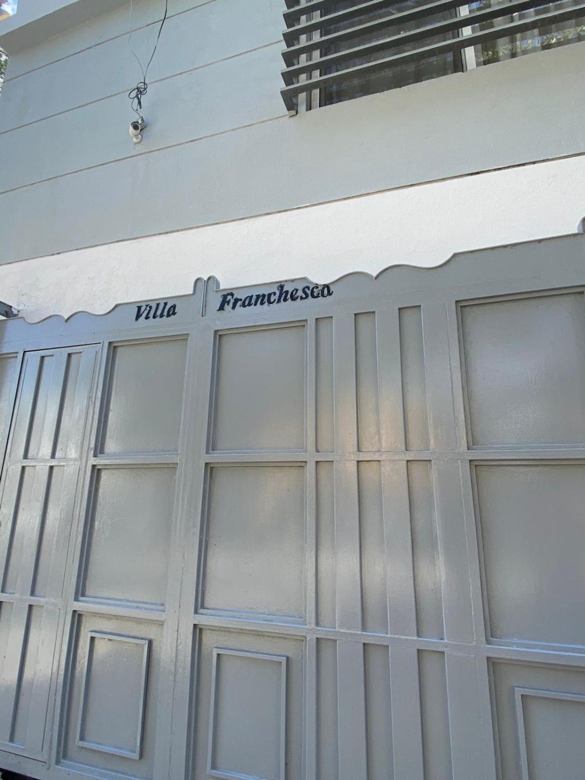 D' Franchesis Hostal Juan Dolio Exteriör bild